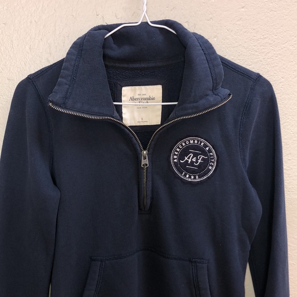 Abercrombie & Fitch Quarter Zip - Size S - Picture 3 of 11